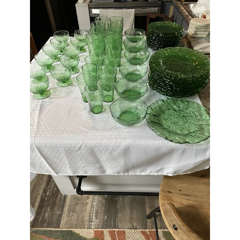 Morgantown crinkle green glasware from West Virginia - Picture 1 of 8